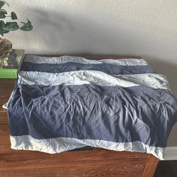 Pottery Barn Teen Rugby Strip Duvet Set - Picture 4 of 4